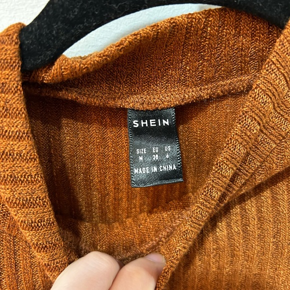 *3 for 15* Crop top - Picture 3 of 4